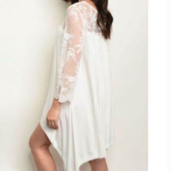 Lace  Detail Tunic‎ - Picture 4 of 13